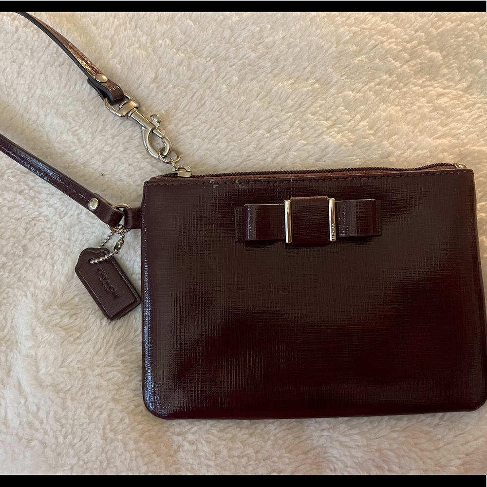 Coach Wristlet- Burgundy